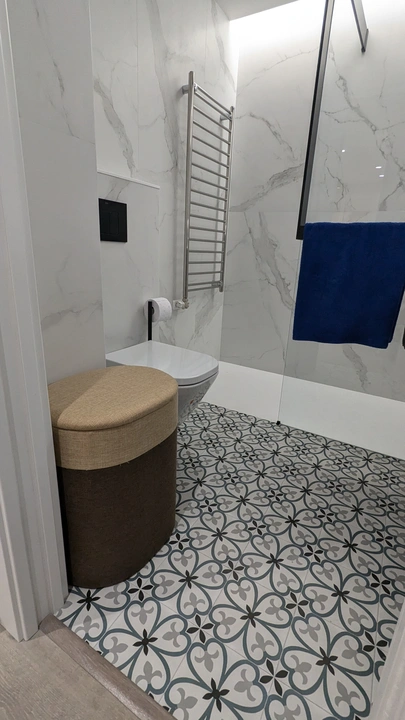 PXL 20241115 172720763