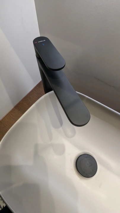 PXL 20241115 175208165